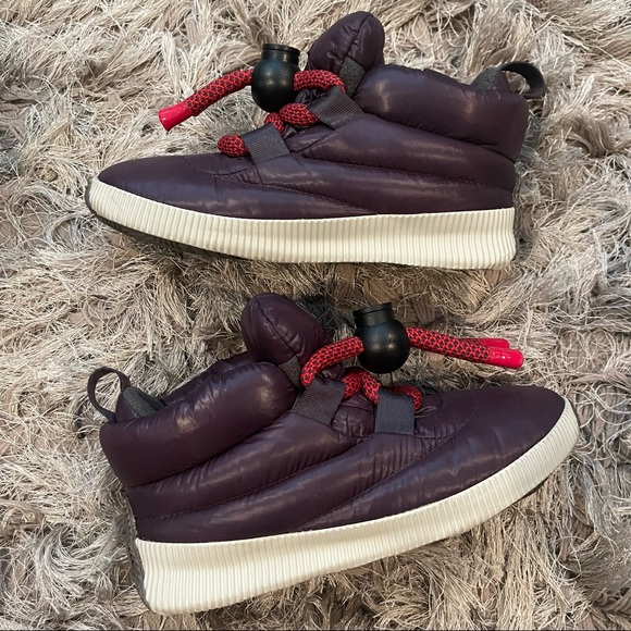 Sorel Out N About Puffy Lace Dark Plum Sneaker Boot - Picture 10 of 16